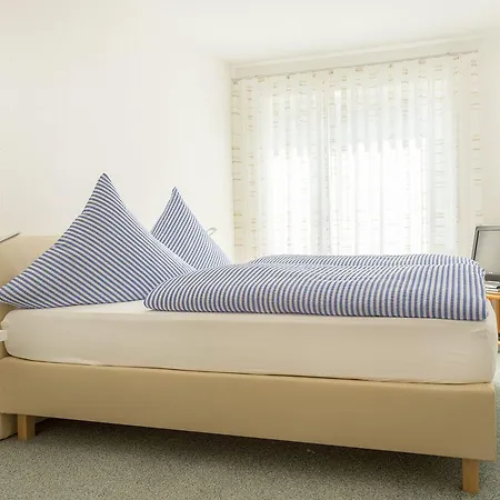 Ferienwohnung Schwedi Apartment *